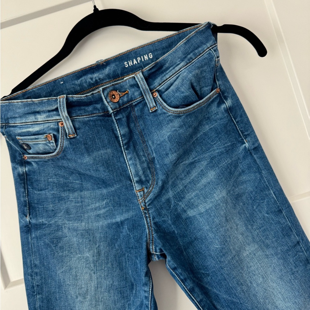 &Denim Shaping Women's Blue Jeans